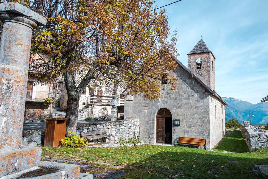 Sauze église Saint Laurent